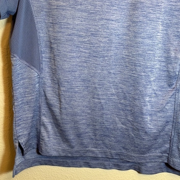 NIKE Dri-Fit Athletic Running Shirt - Picture 5 of 12